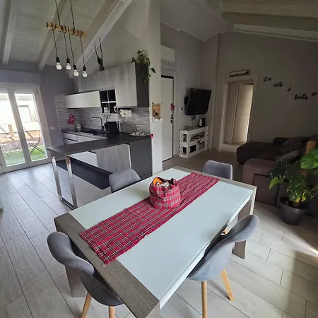 Attico Casa Rega - Private Parking And Bbq Apartment